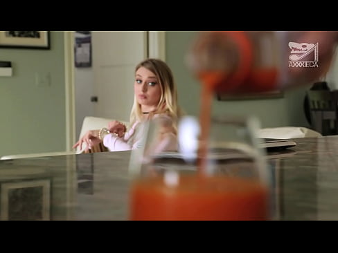 ❤️ Tfajla sħuna b'tits kbar u pussy strett gets vit minn jitlef, iżda diffiċli ħafna ️ Video anali lilna mt.sexogolic-info.ru ﹏