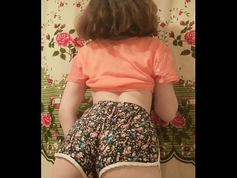 ❤️ Babe żagħżugħa sexy tqaxxir ix-xorts tagħha fuq il-kamera ️ Video anali lilna mt.sexogolic-info.ru ﹏